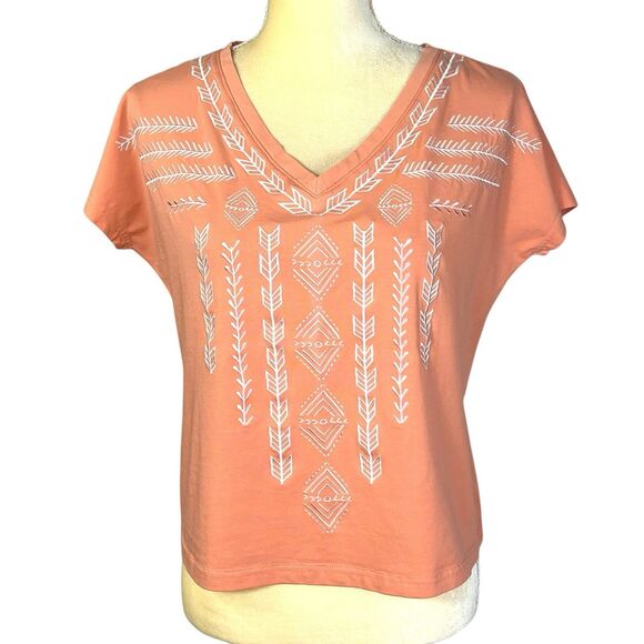 Ariat Women’s Blouse Coral‎ / Peach Embroidered V-Neck Summer Travel Size Medium - Picture 1 of 11